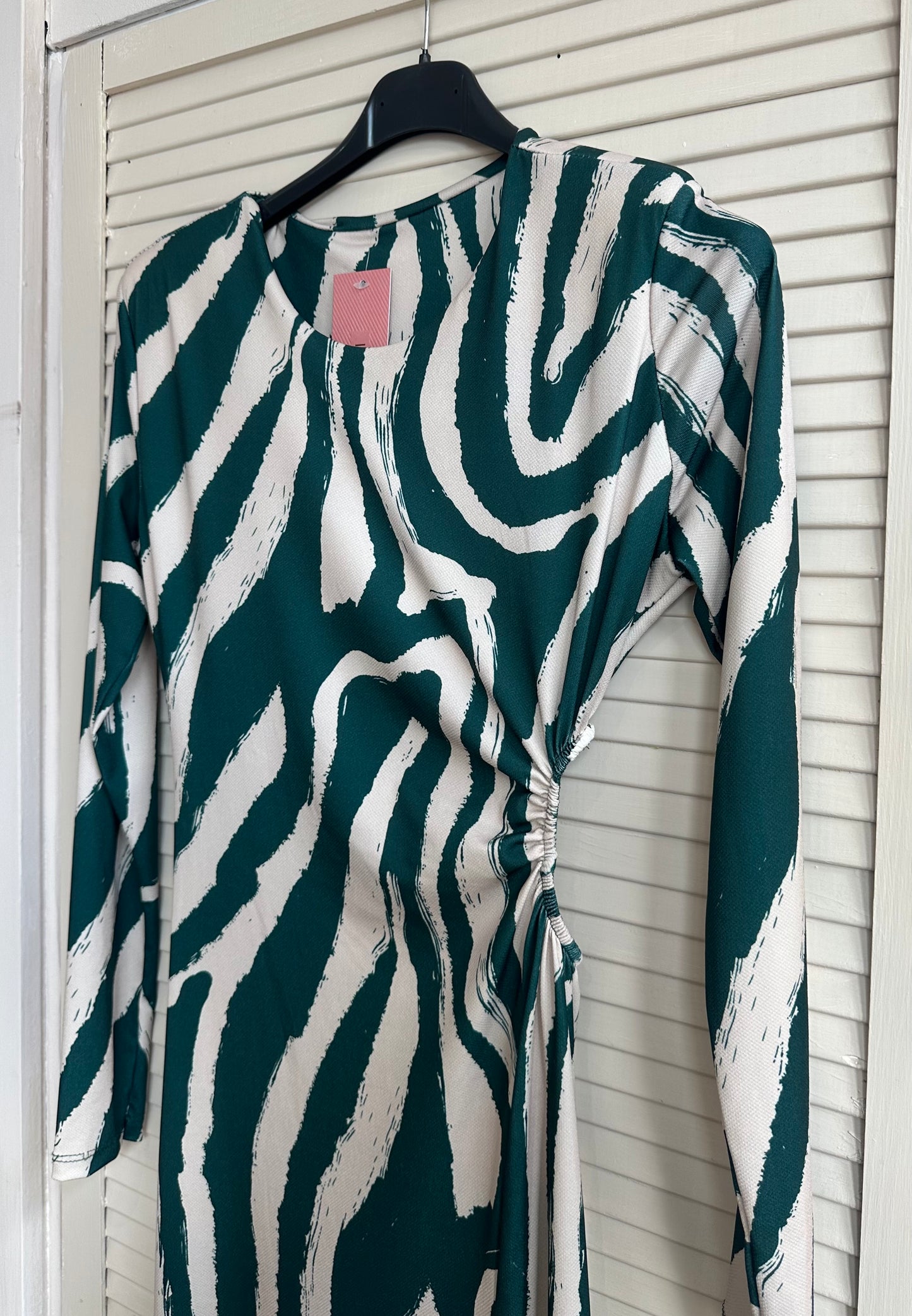 Green abstract print cut out midi dress