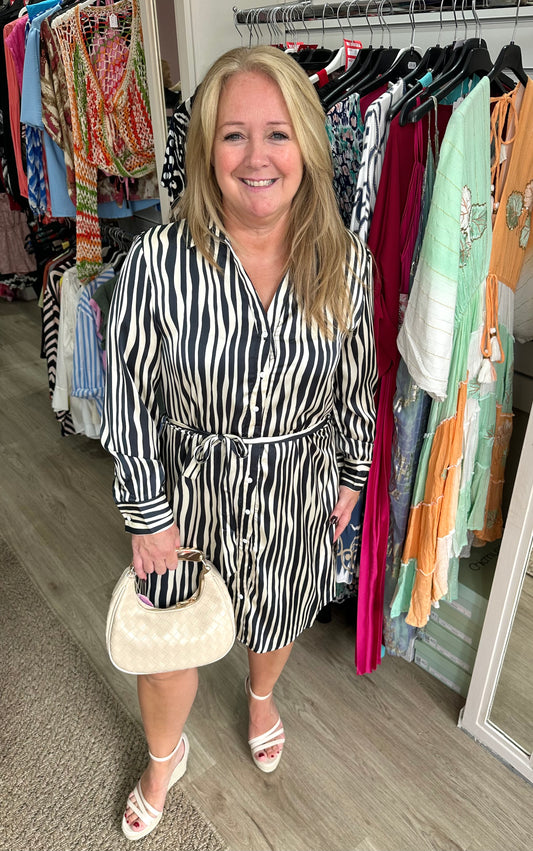 Long sleeve printed tie waist button down shirt dress