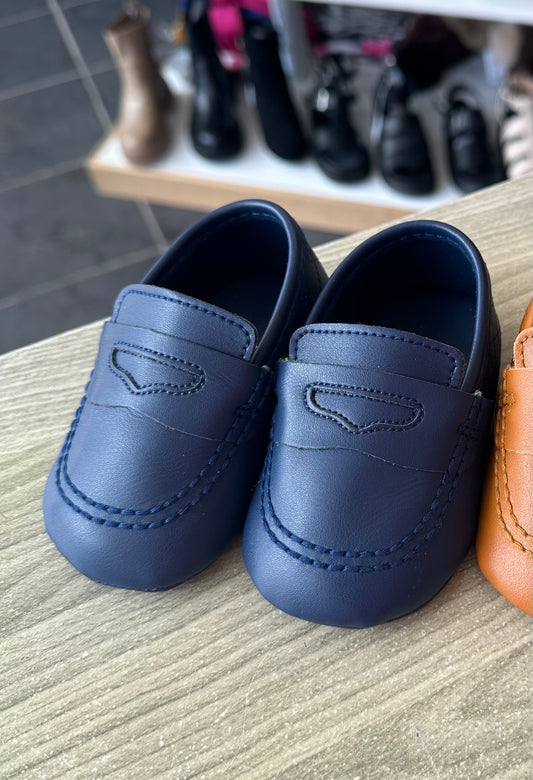 Boys navy ‘early steps’ loafers