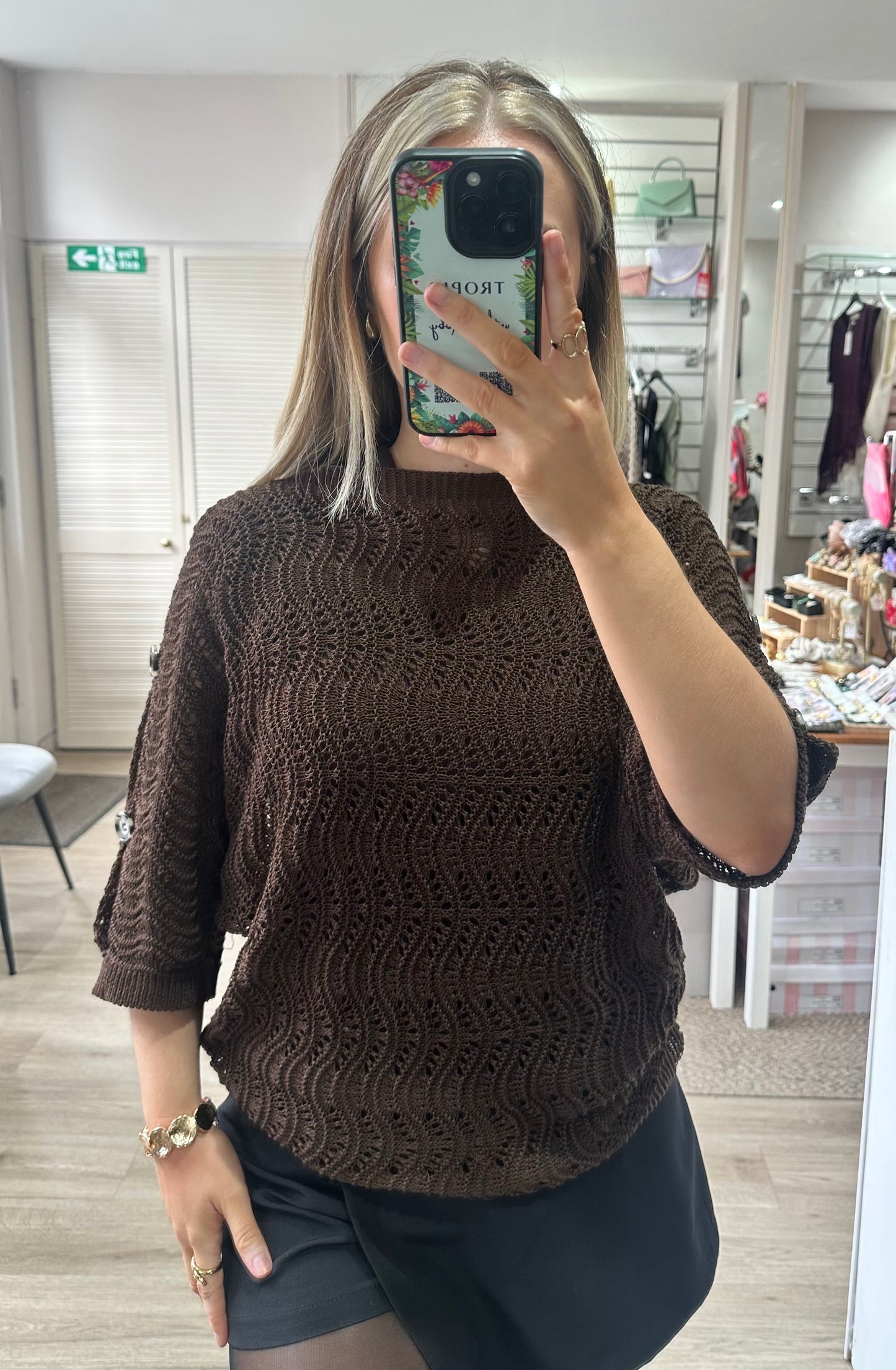 Side button detail knitted top - Brown