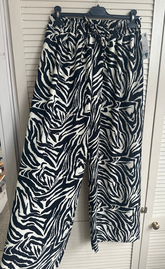 Zebra print wide leg drawstring trousers
