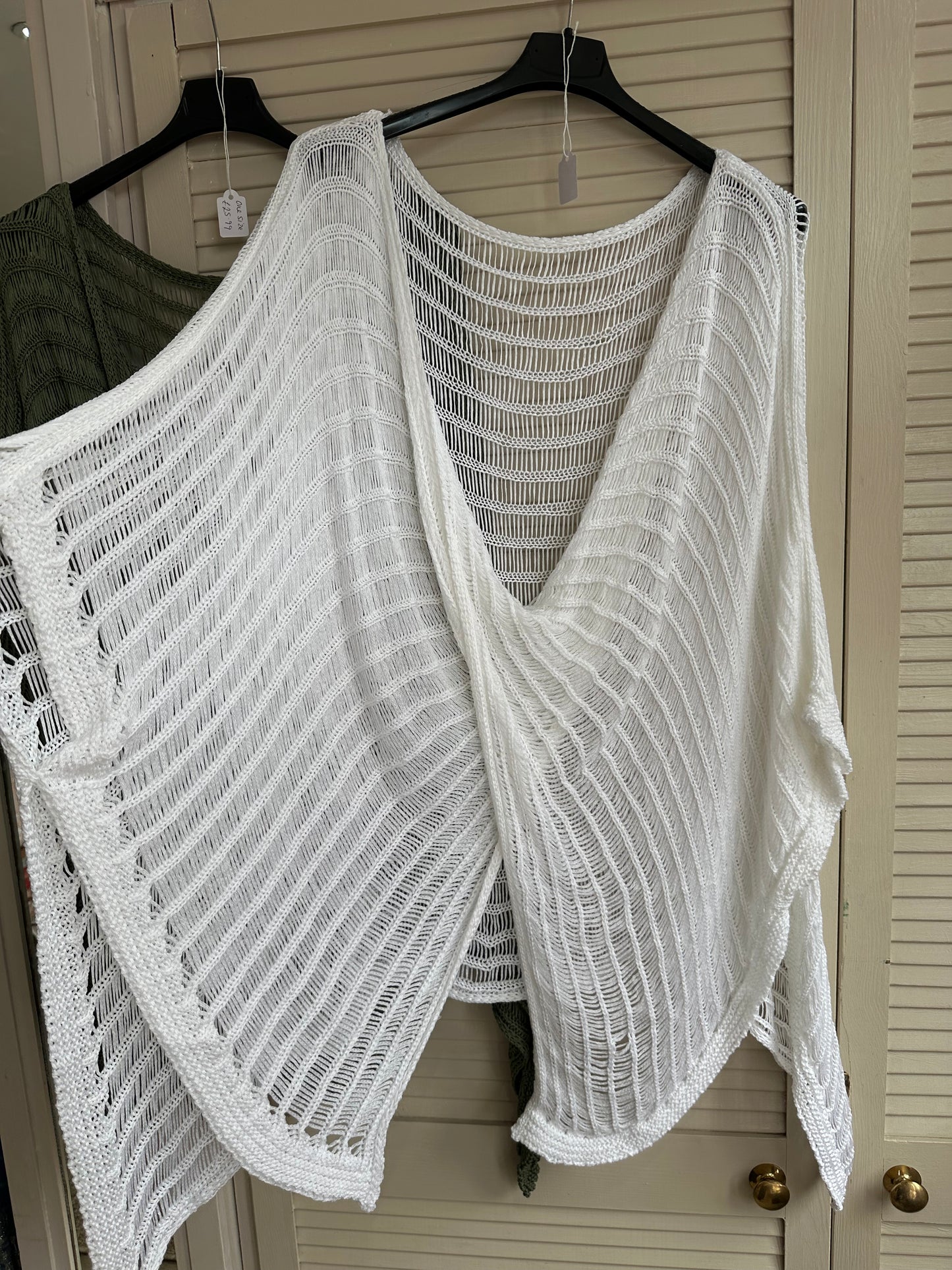 Crochet twist detail wraps