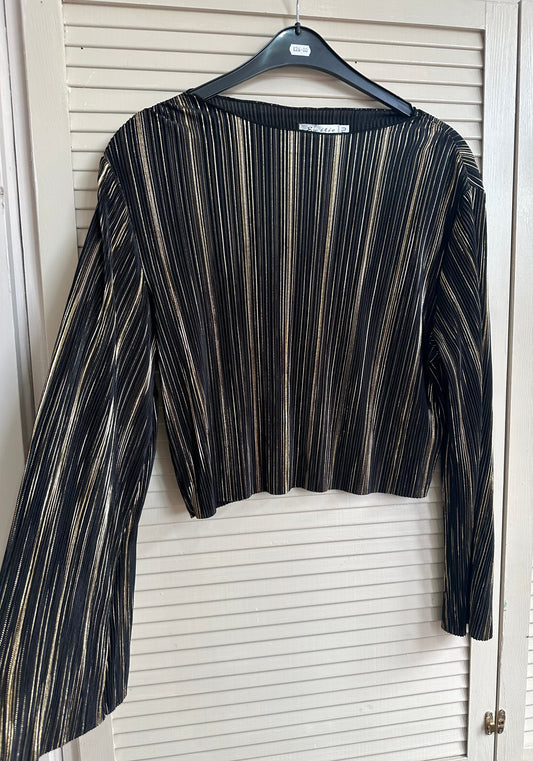 Black & gold detail long sleeve top and high waisted wide leg trousers