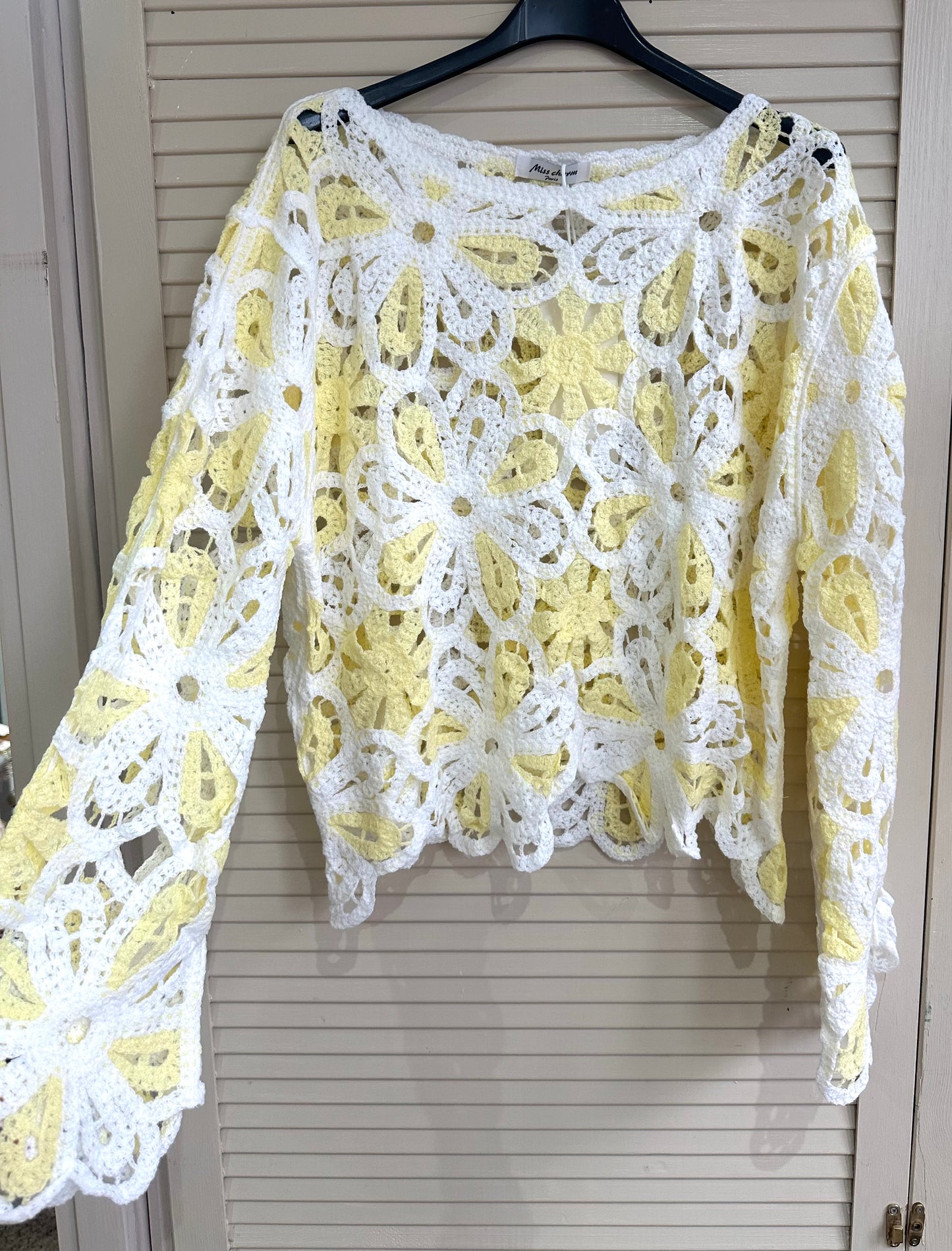 Boho floral crochet top - Yellow & White Daisy Lace Knit