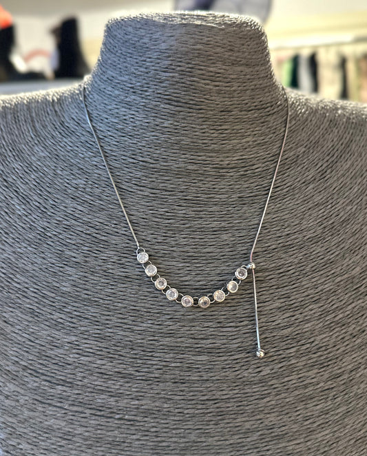 Silver multi circle detail adjustable necklace