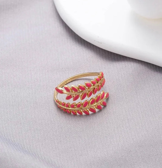 Pink leaf detail adjustable gold ring