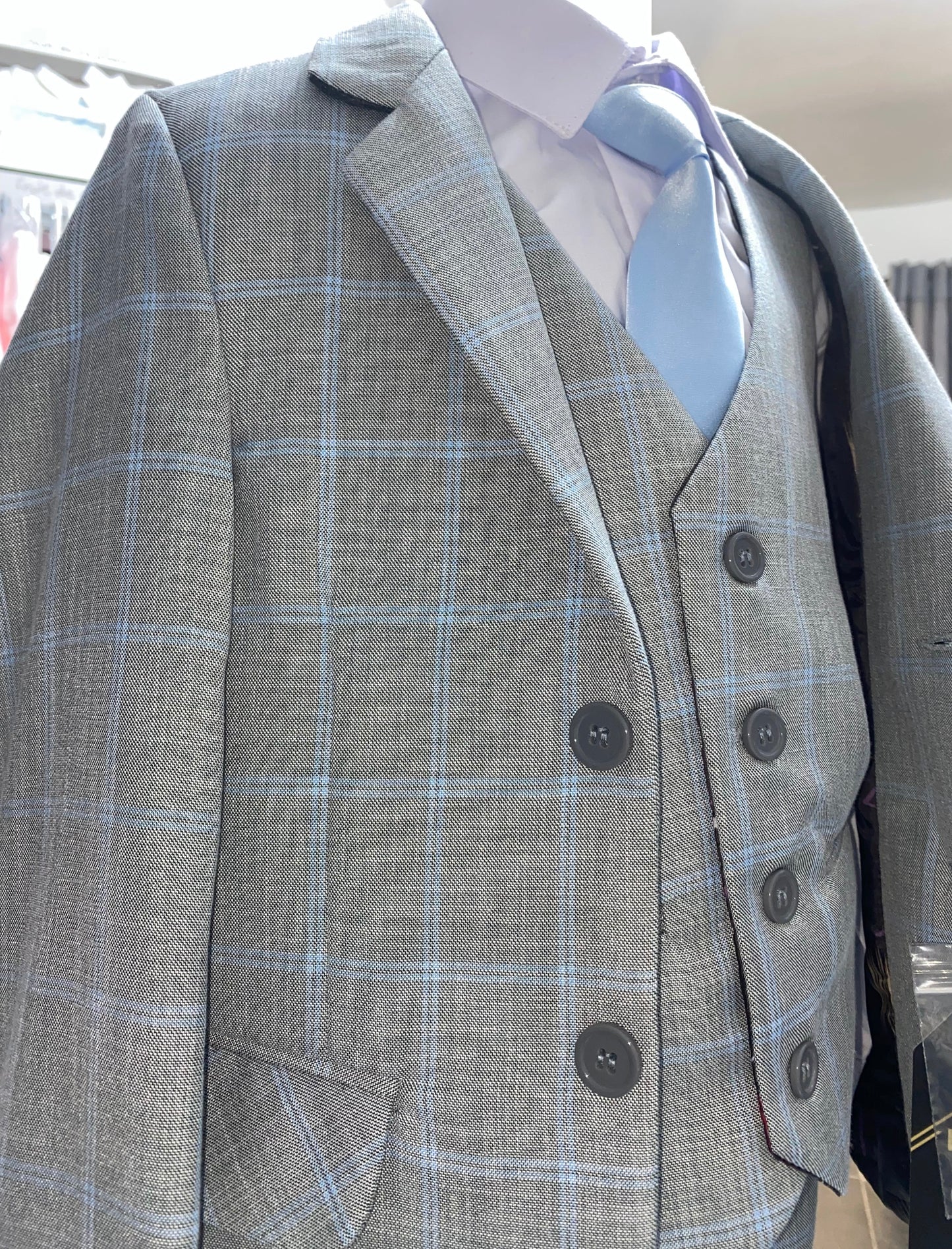 Grey & blue checked 5 piece suit