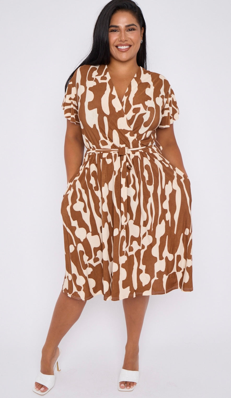 Curve fit tan printed tie waist dress with pockets
