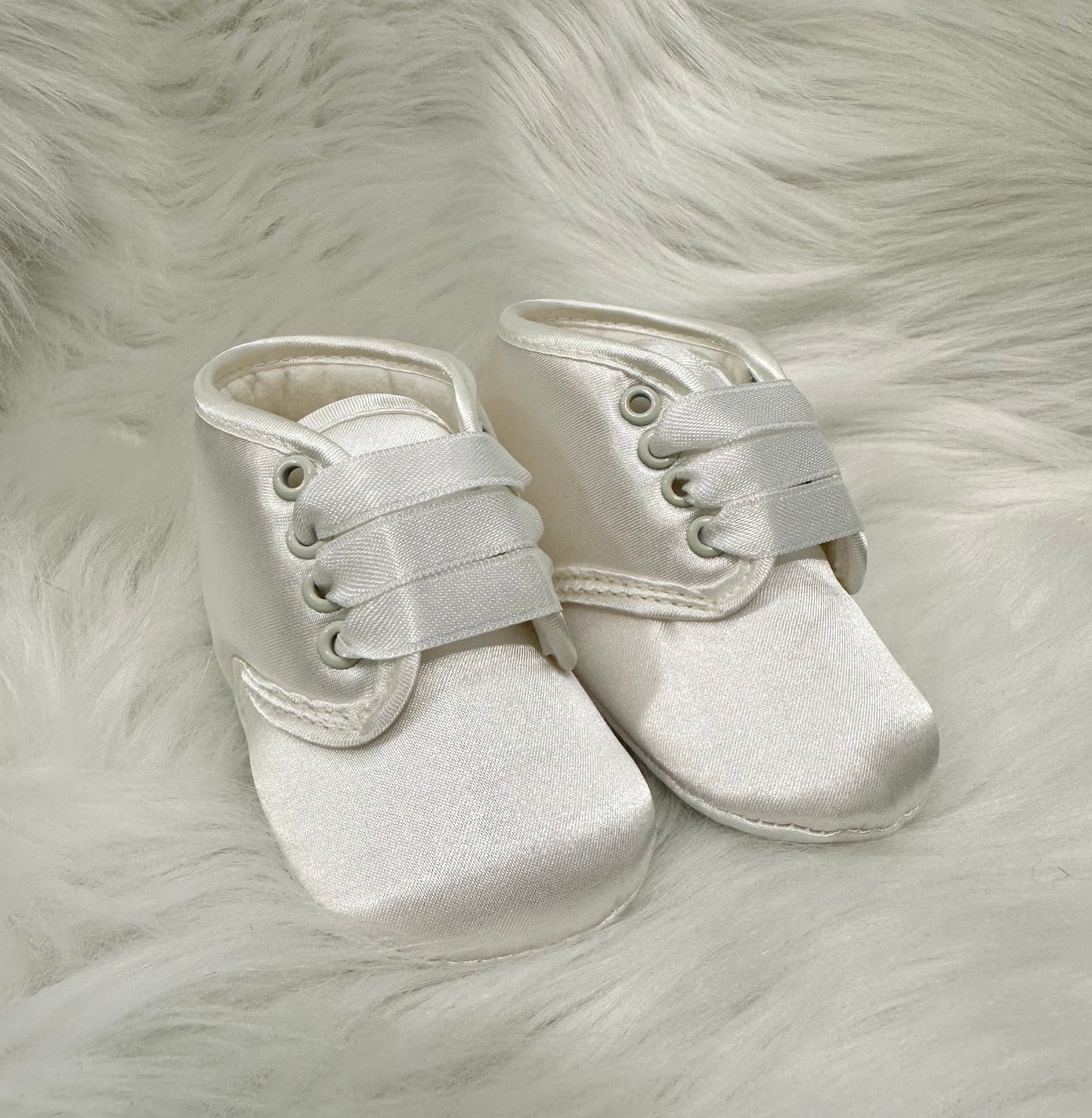 Baby boys Ivory satin embroidered prince detail shoes